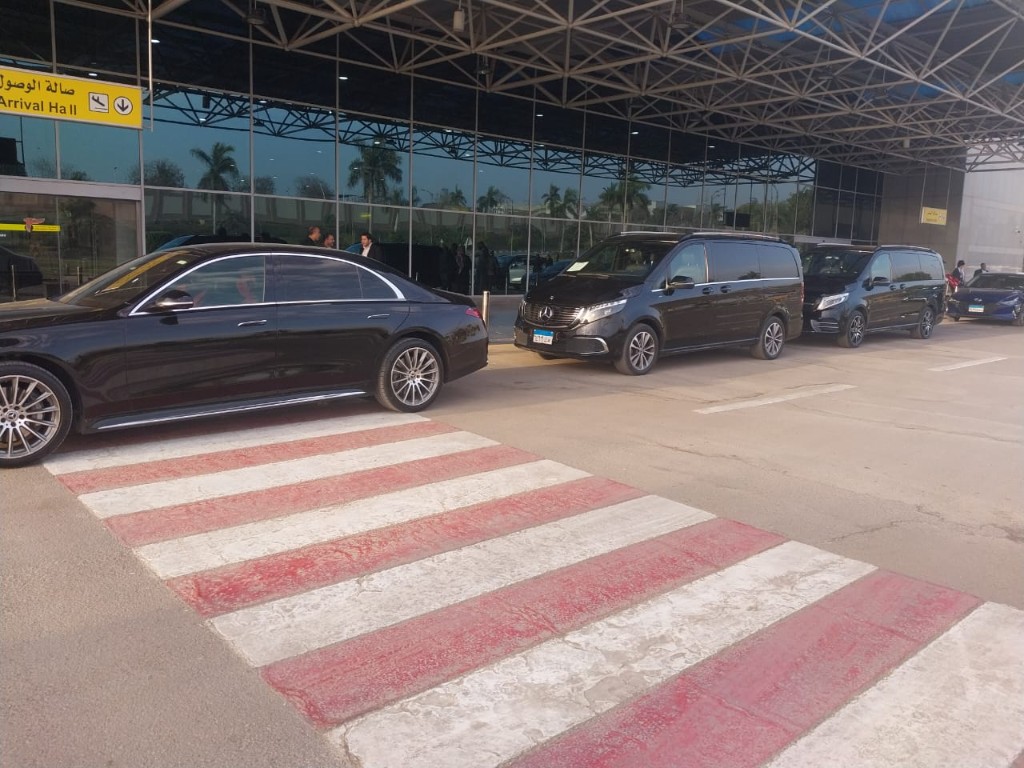Luxury Mercedes fleet for airport transfers and arrivals