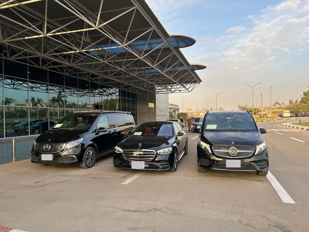 Premium chauffeur vehicles – sedans and V-Class vans